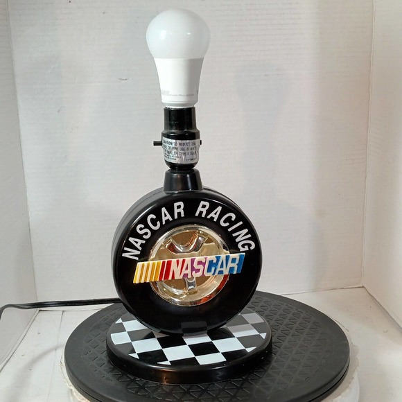 VINTAGE 1998 NASCAR Racing Lamp Tire Desk Lamp, and NASCAR Mug. No Lamp Shade - Picture 15 of 16